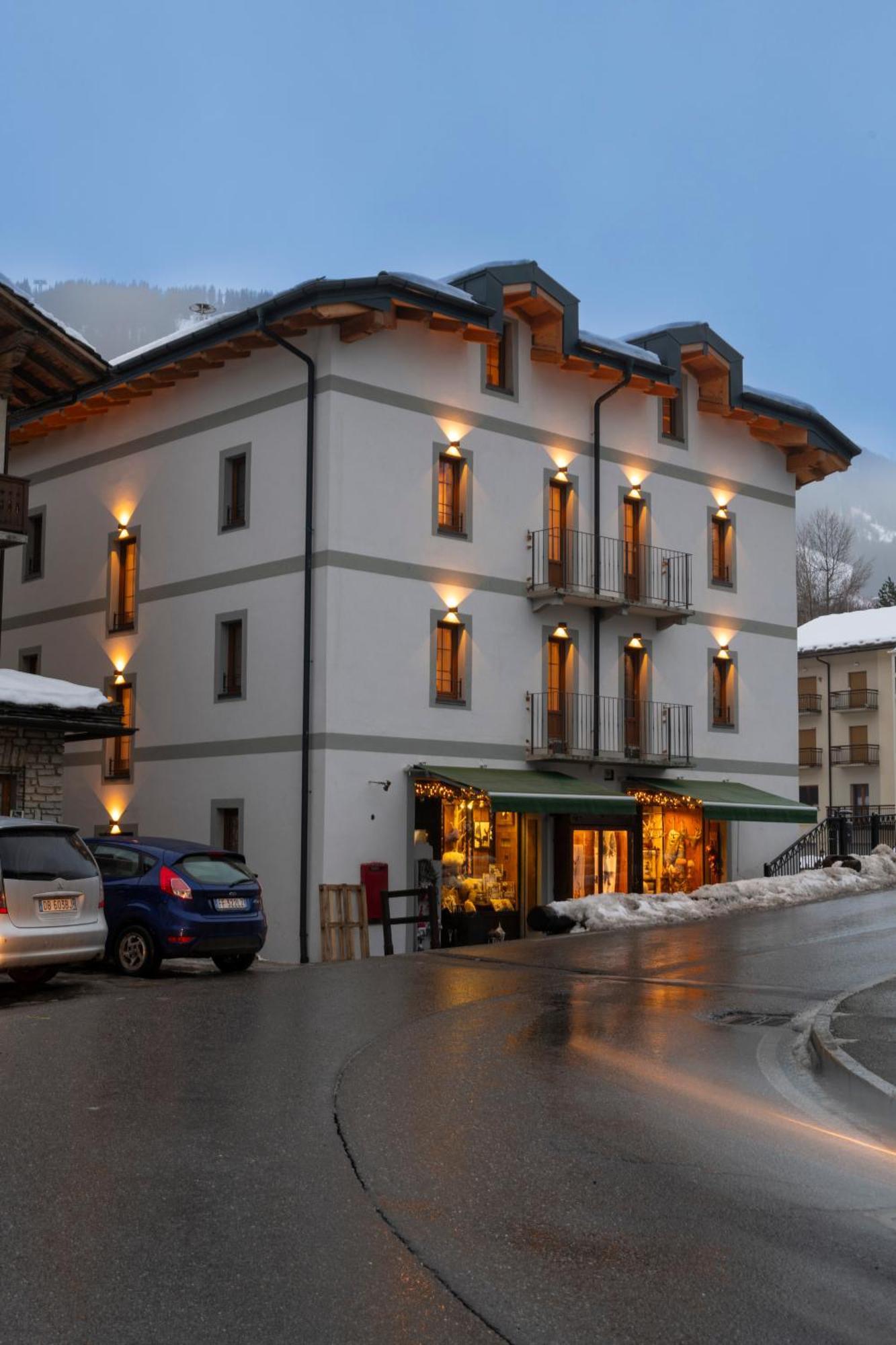 La Racine Hotel La Thuile Exterior photo